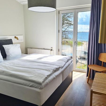 Strandhotel Rosnaes Калуннборг Экстерьер фото